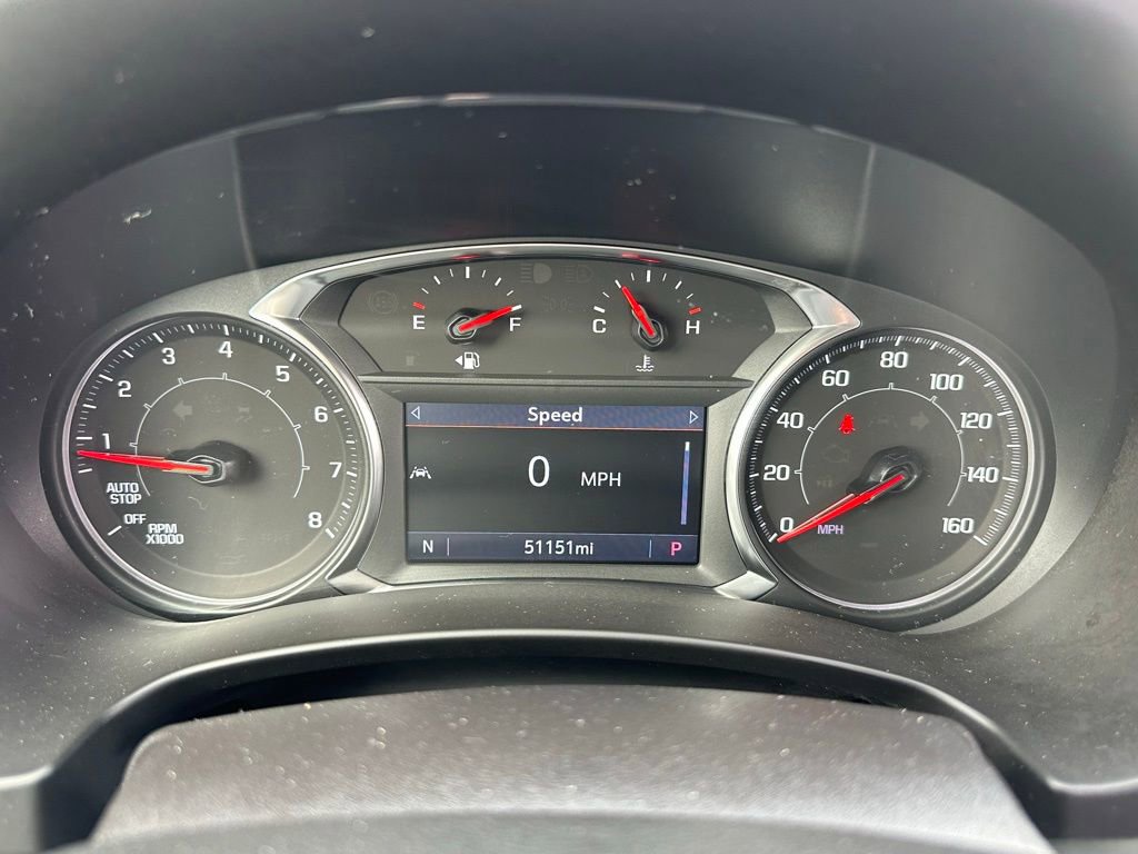 Used 2024 GMC Terrain SLT image 32