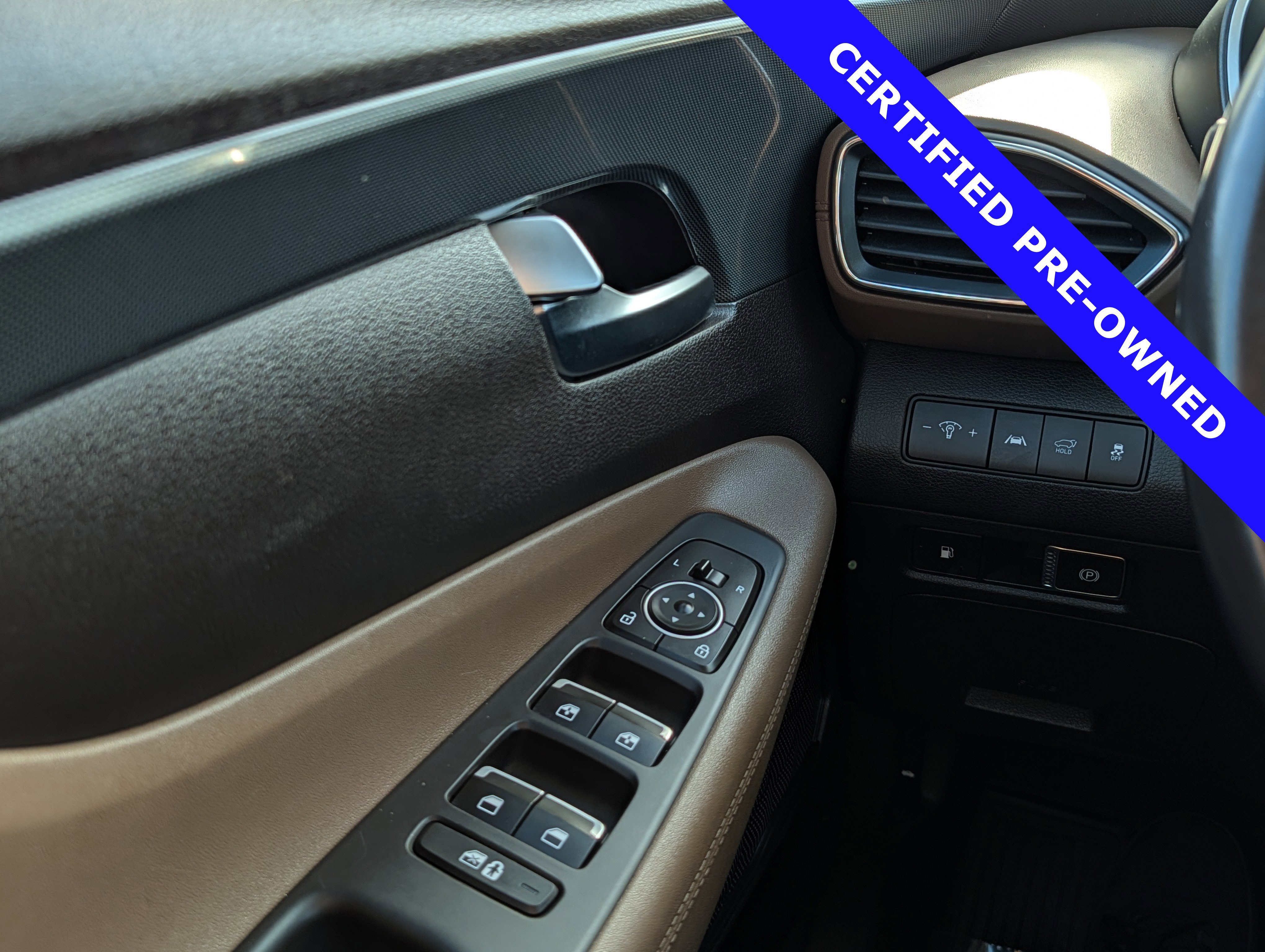 Used 2023 Hyundai Santa Fe SEL Convenience image 24