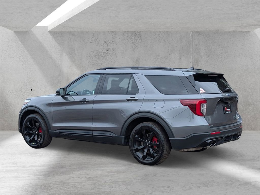 Certified 2024 Ford Explorer ST w/ Equipment Group 401A image 4