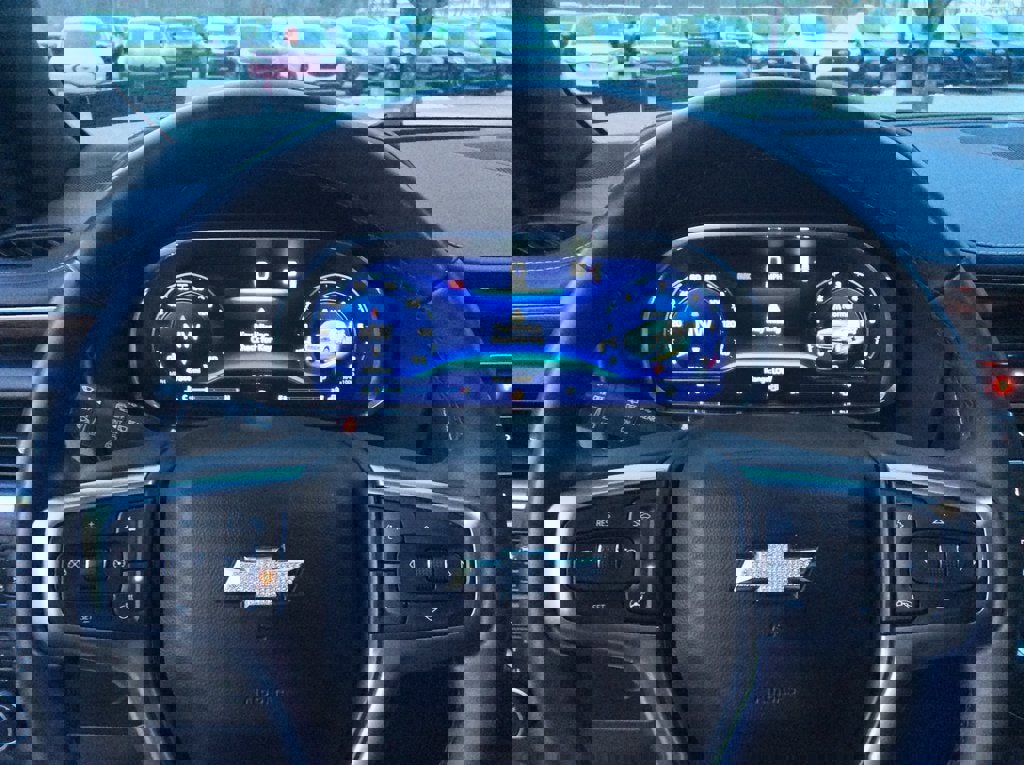 Used 2023 Chevrolet Suburban Premier image 48