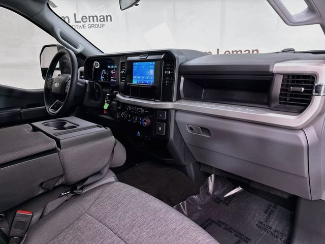 Certified 2025 Ford F250 XL w/ STX Appearance Package AWD/4WD image 26
