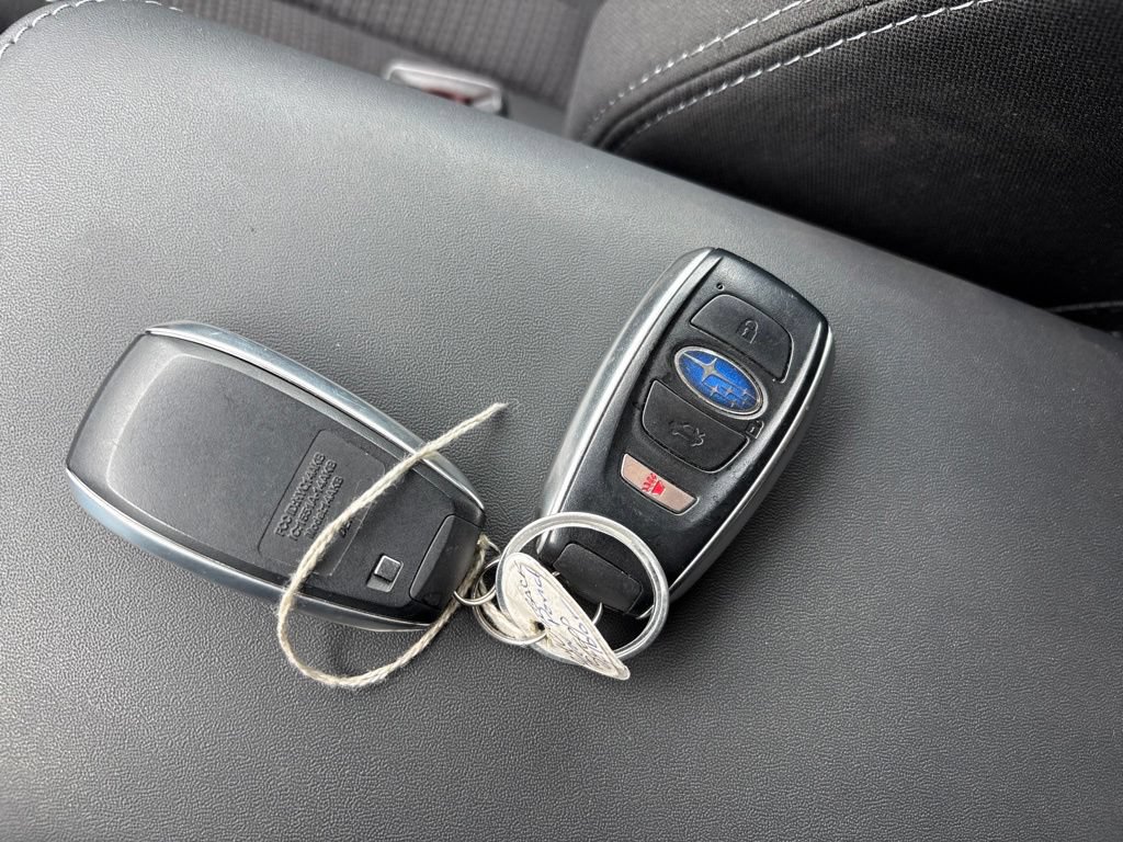 Used 2024 Subaru Outback Premium AWD/4WD image 12