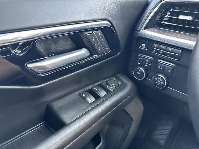 Used 2025 Chevrolet Tahoe Z71 image 32