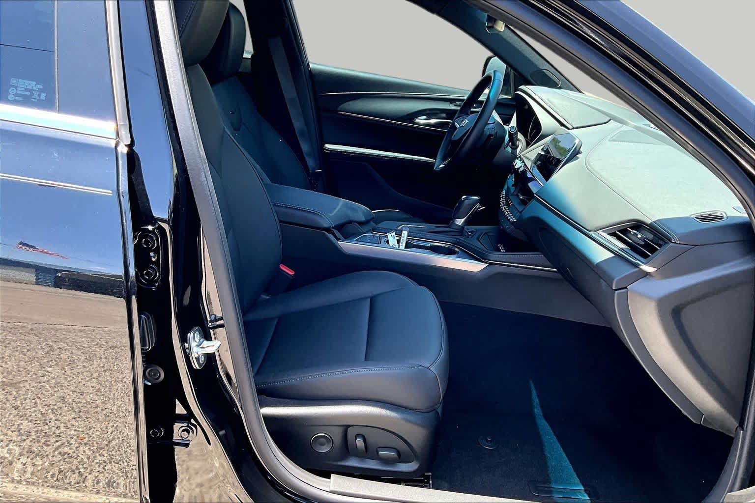 Used 2025 Cadillac CT4 Premium Luxury w/ Climate Package RWD image 9