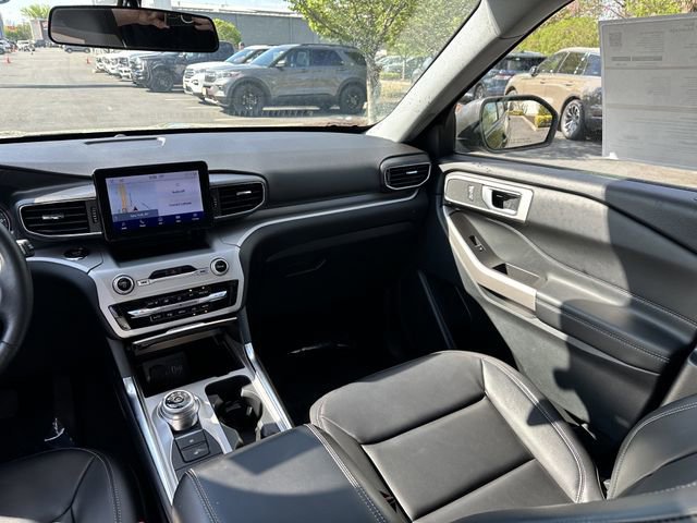 Certified 2023 Ford Explorer XLT w/ Equipment Group 202A image 18