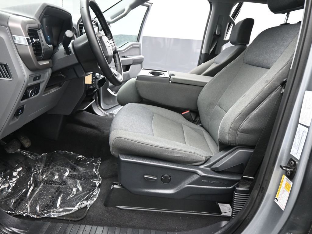 Certified 2025 Ford F150 XLT w/ Equipment Group 301A Standard image 11