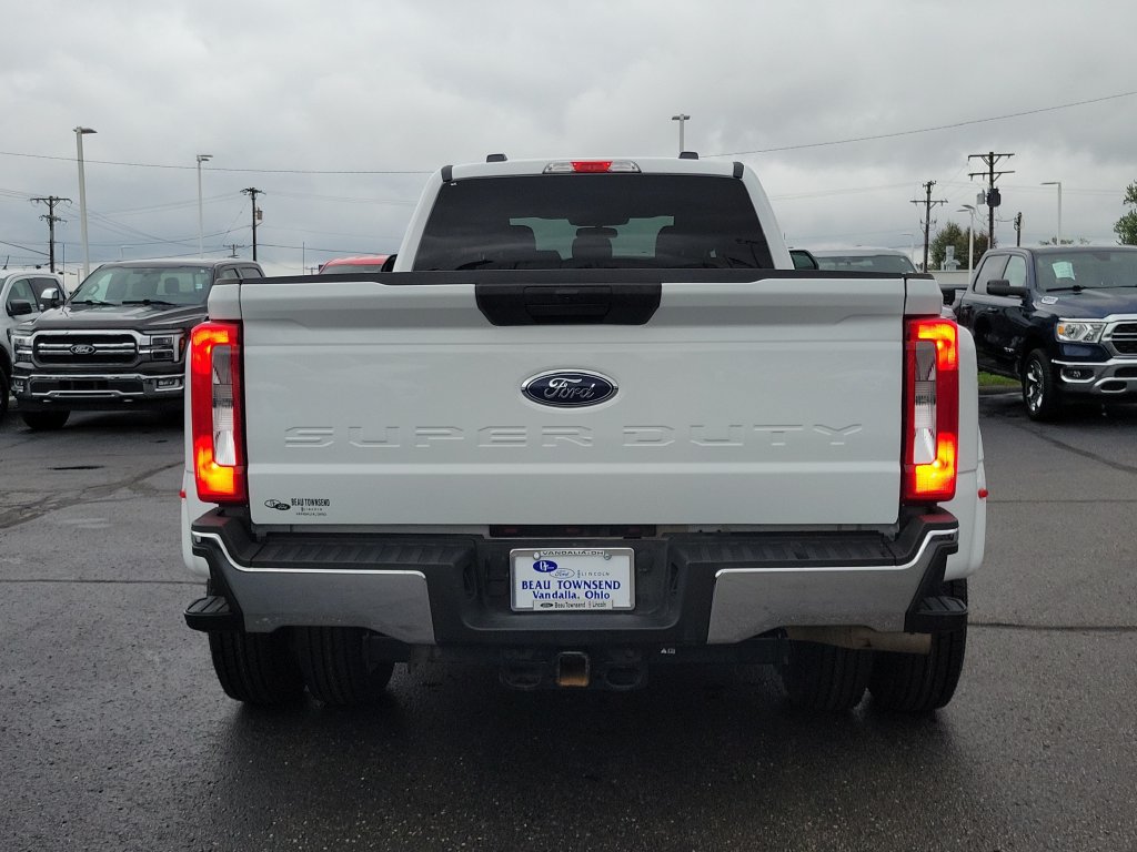 Certified 2025 Ford F350 XLT AWD/4WD image 5