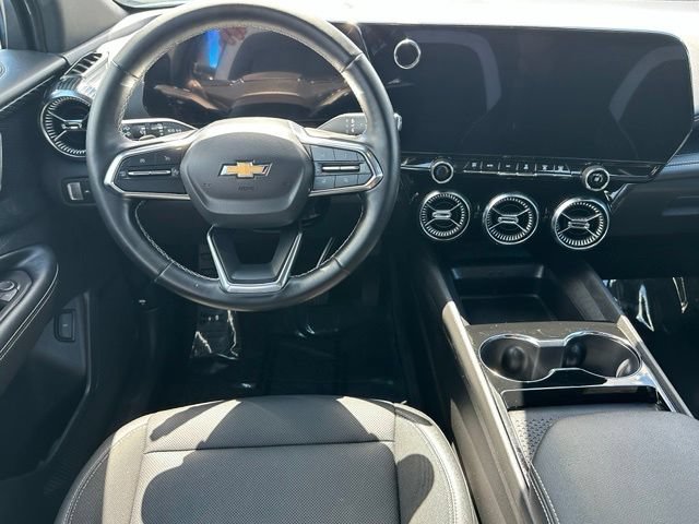 Used 2024 Chevrolet Blazer EV LT AWD/4WD image 15