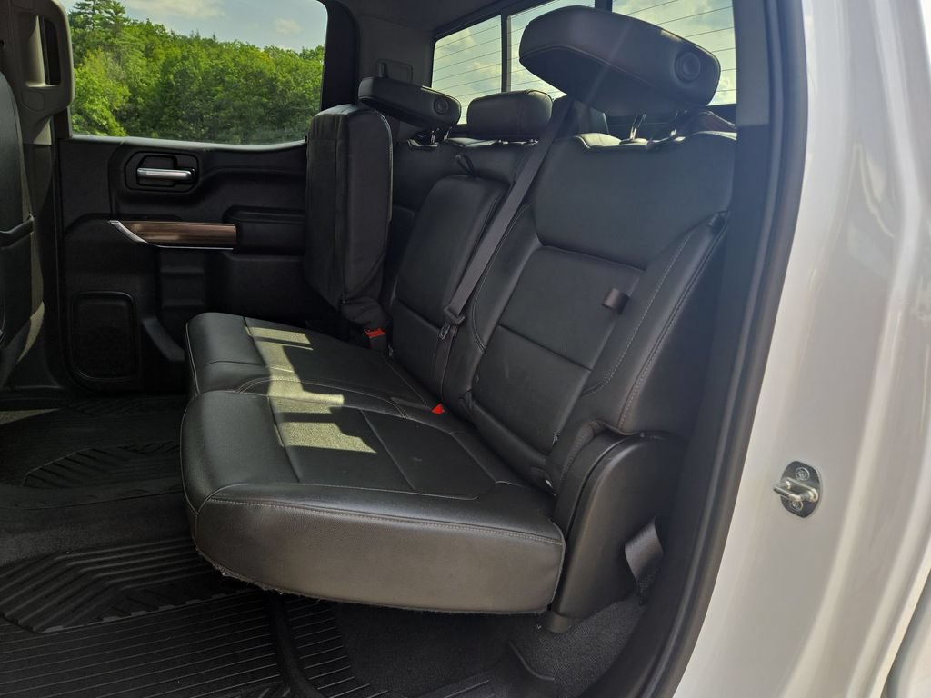 Used 2021 Chevrolet Silverado 1500 LT Trail Boss w/ Convenience Package II AWD/4WD image 4