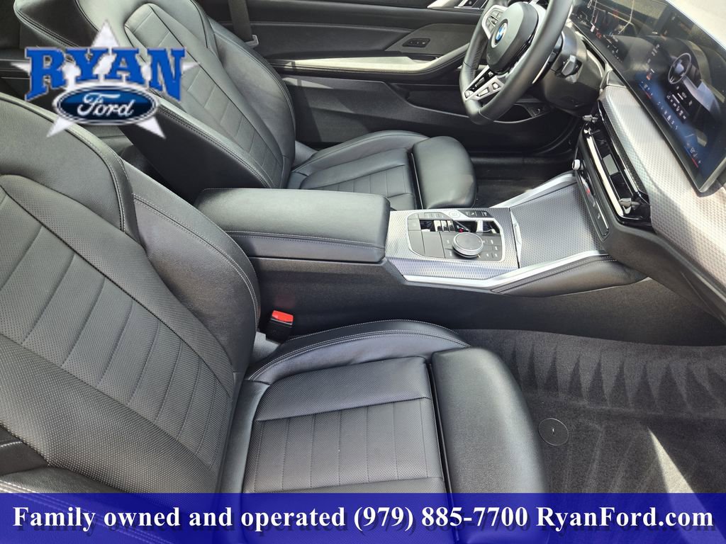 Used 2026 BMW 430i Coupe w/ M Sport Package RWD image 9