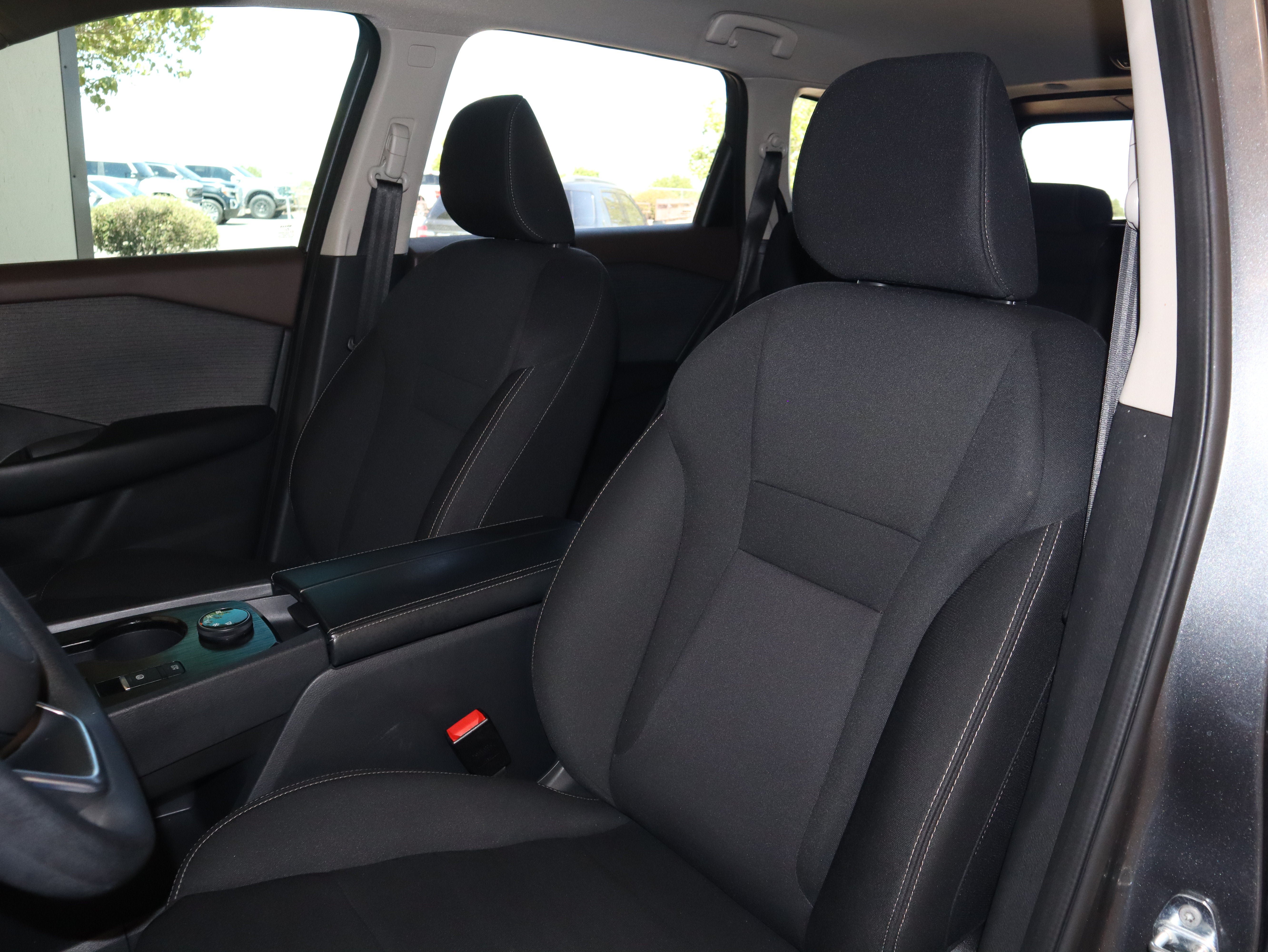 Used 2023 Nissan Rogue S AWD/4WD image 30