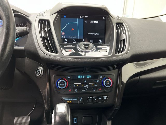 Certified 2019 Ford Escape Titanium w/ U9j03 - Titanium Tow Package AWD/4WD image 17