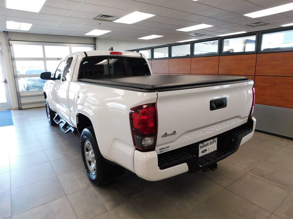 Used 2020 Toyota Tacoma SR w/ SR Convenience Package AWD/4WD image 6