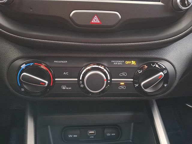 Used 2023 Kia Soul LX w/ LX Technology Package image 15