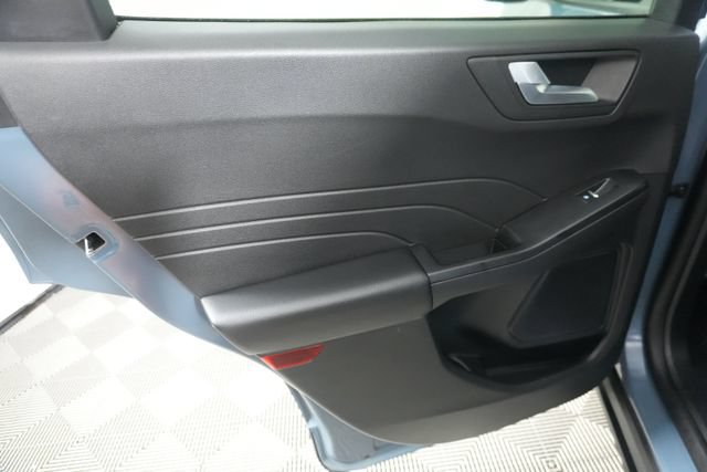 Certified 2025 Ford Escape ST-Line Select AWD/4WD image 23