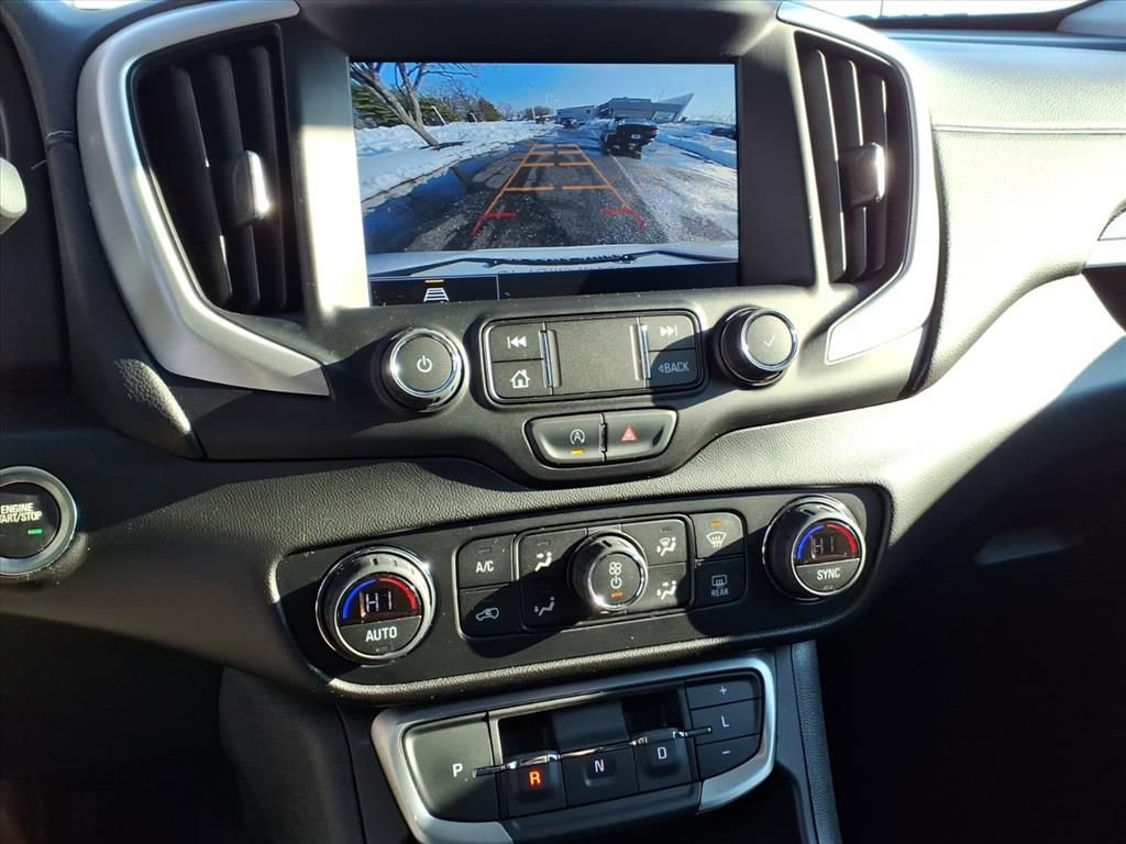 Used 2022 GMC Terrain SLT image 24