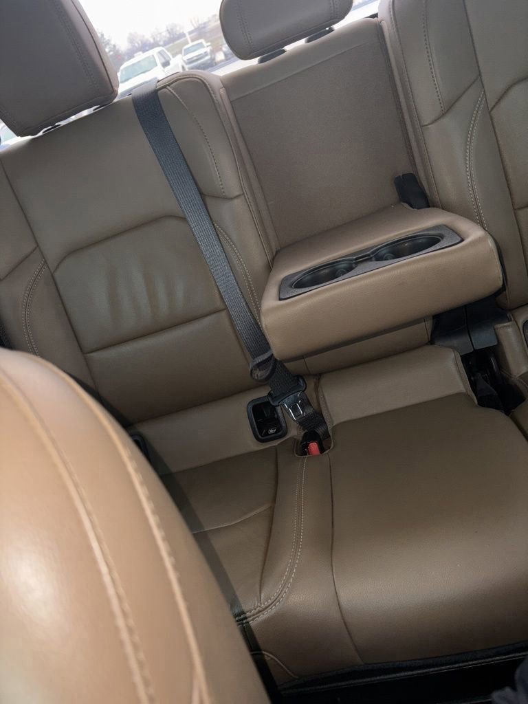 Used 2023 Jeep Gladiator Rubicon w/ Cold Weather Group image 39