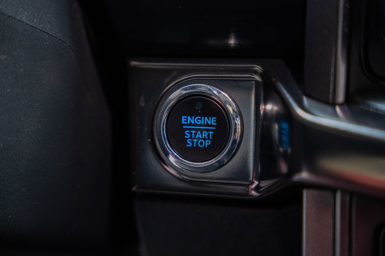 Certified 2023 Ford F150 Lariat w/ Equipment Group 502A High image 37