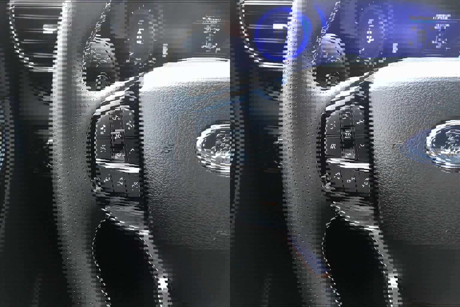 Certified 2022 Ford Explorer ST w/ Equipment Group 401A image 23