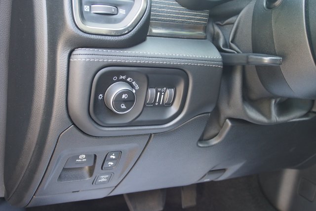 Used 2020 RAM 1500 Limited AWD/4WD image 22