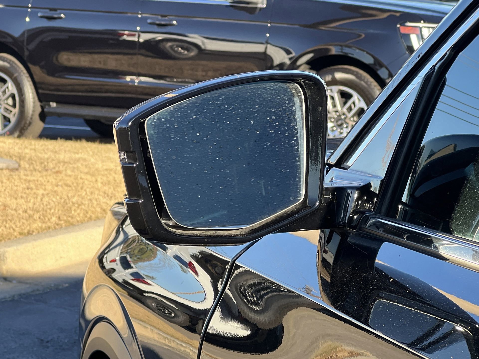 Used 2023 Acura MDX SH-AWD w/ Advance Package image 28