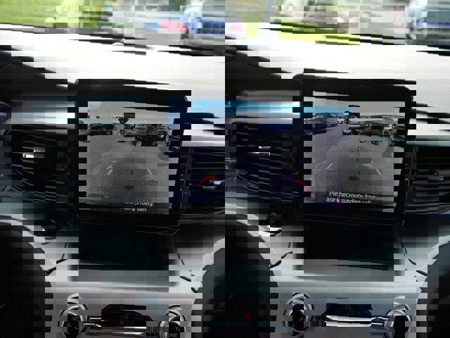 Certified 2022 Ford Explorer XLT w/ Class IV Trailer Tow Package image 31