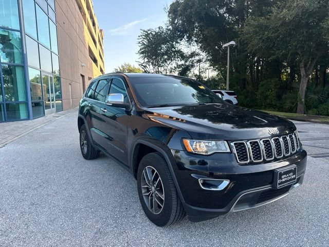 Used 2018 Jeep Grand Cherokee Limited AWD/4WD image 10