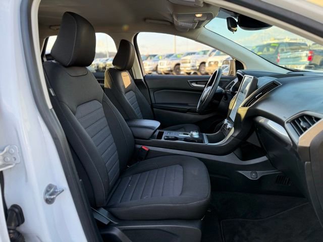 Certified 2021 Ford Edge SE image 28