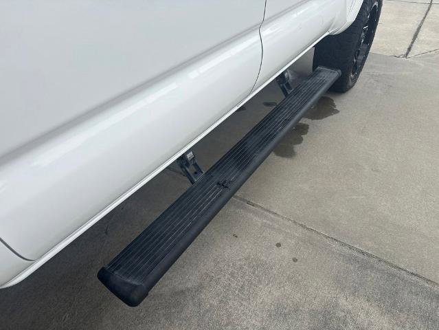 Used 2017 Toyota Tacoma SR5 w/ Tow Package RWD image 28