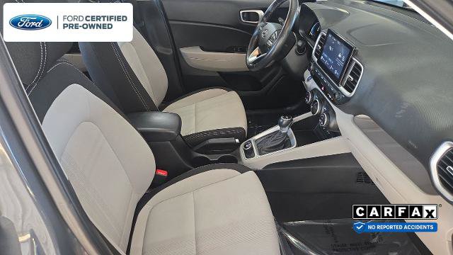 Used 2025 Hyundai Venue SEL FWD image 20