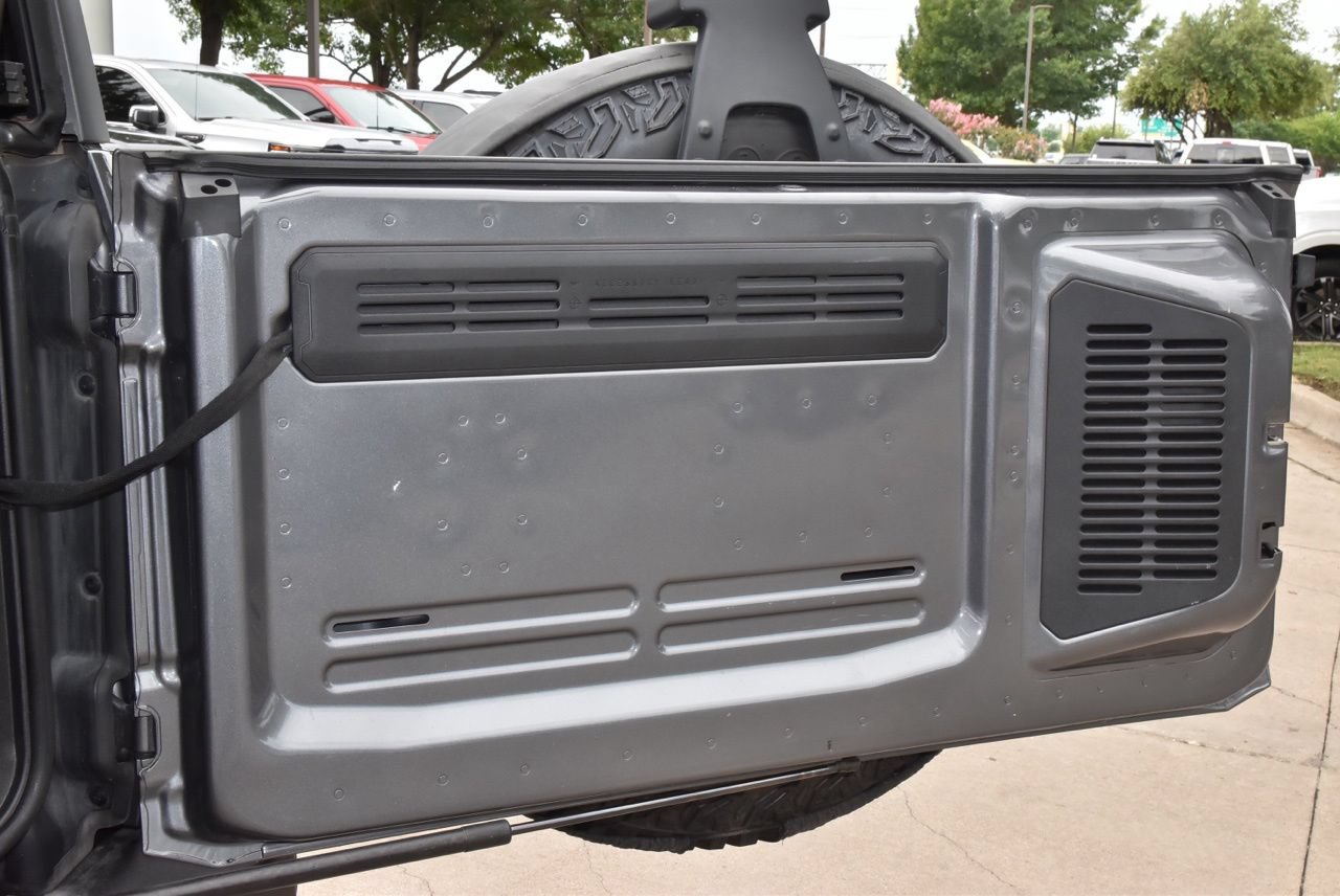 Certified 2023 Ford Bronco Outer Banks w/ Sasquatch Package AWD/4WD image 46
