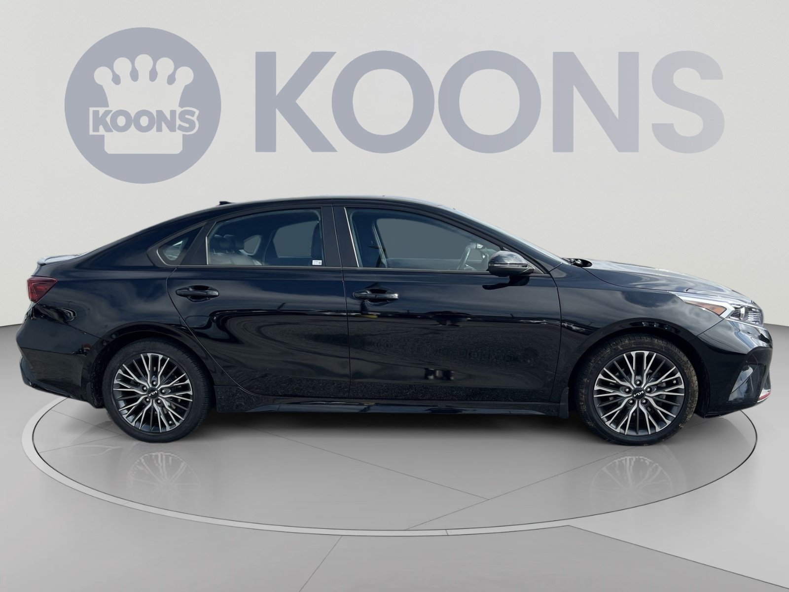 Used 2023 Kia Forte GT-Line w/ GT-Line Technology Package FWD image 8