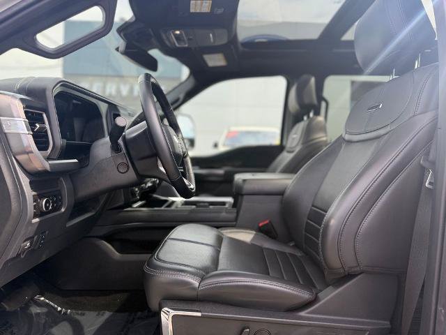 Certified 2025 Ford F450 Platinum w/ FX4 Off-Road Package AWD/4WD image 19