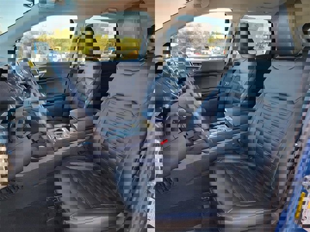 Certified 2022 Ford Edge SEL w/ Convenience Package image 20