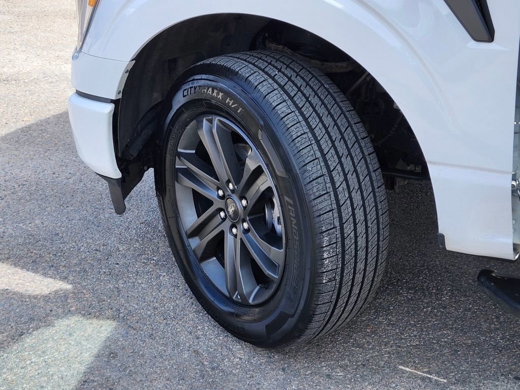 Certified 2023 Ford F150 XLT w/ Equipment Group 302A High image 33