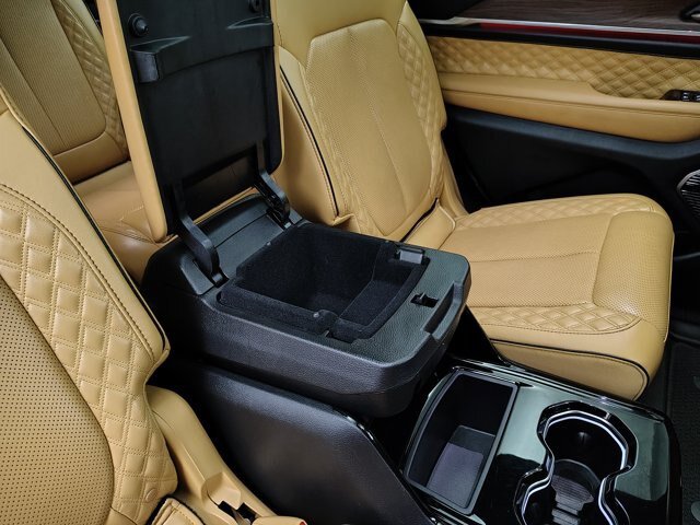 Used 2023 Jeep Grand Cherokee L Summit AWD/4WD image 37