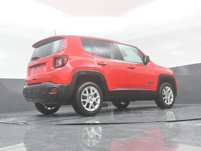 Used 2023 Jeep Renegade Latitude AWD/4WD image 22
