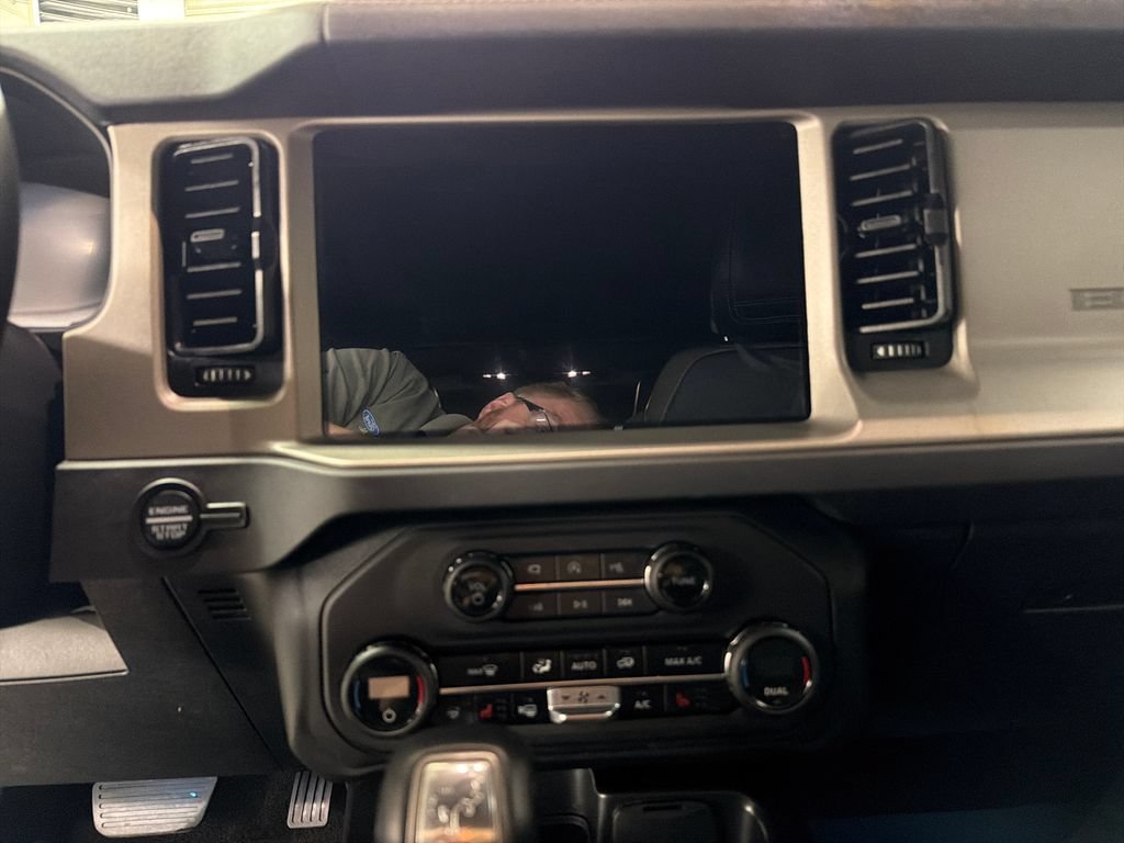 Certified 2025 Ford Bronco Outer Banks AWD/4WD image 23