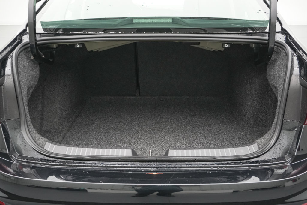 Used 2024 Volkswagen Jetta S FWD image 19