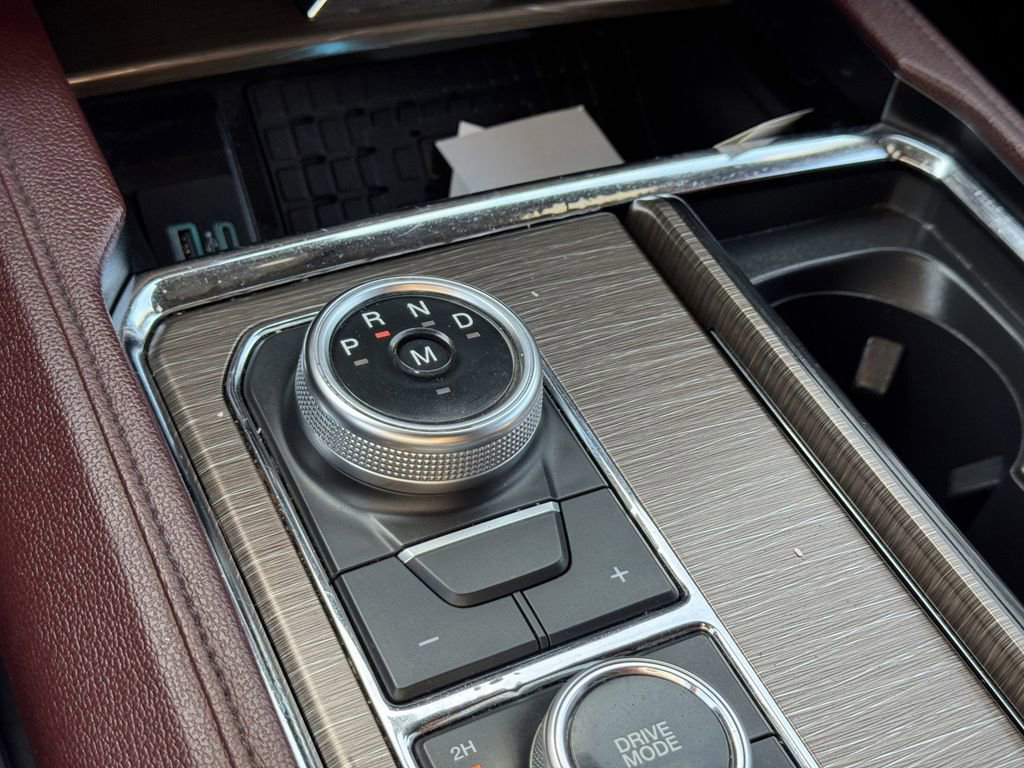 Certified 2024 Ford Expedition Limited image 16