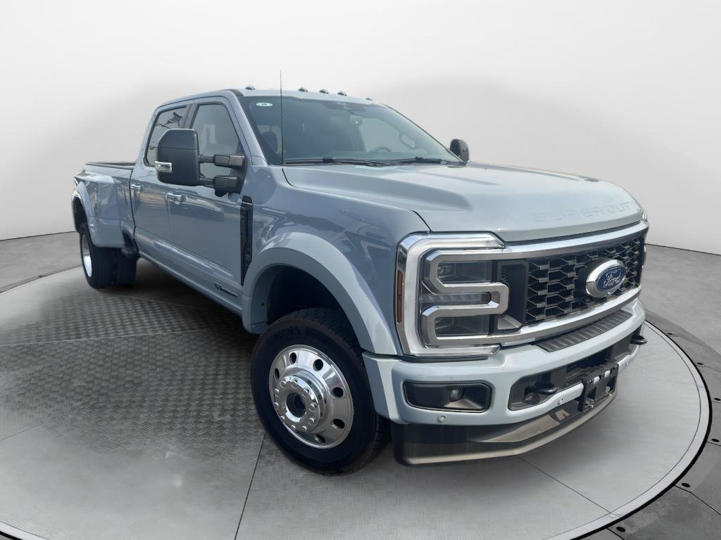 Certified 2026 Ford F450 Platinum AWD/4WD image 4