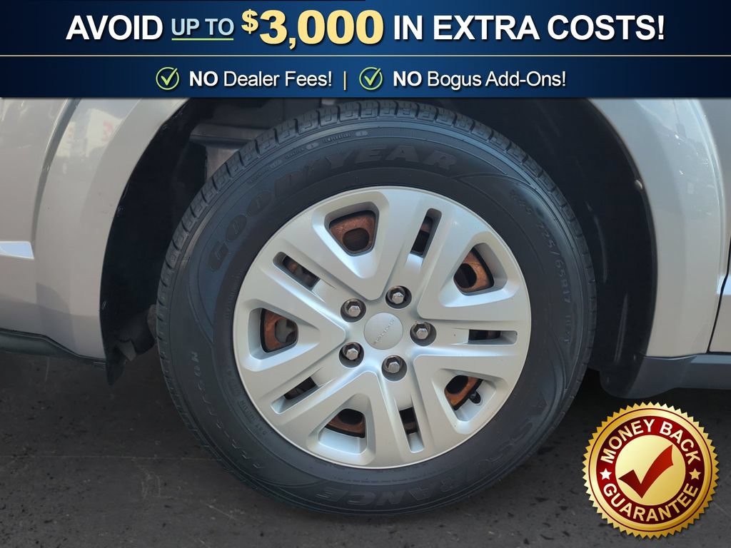 Used 2019 Dodge Journey SE FWD image 13