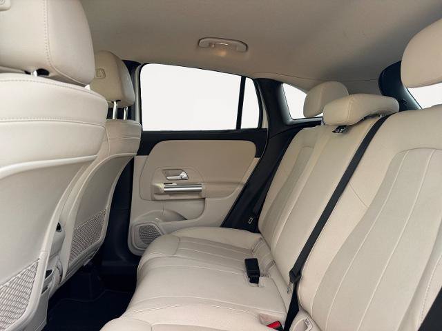 Used 2021 Mercedes-Benz GLA 250 image 13