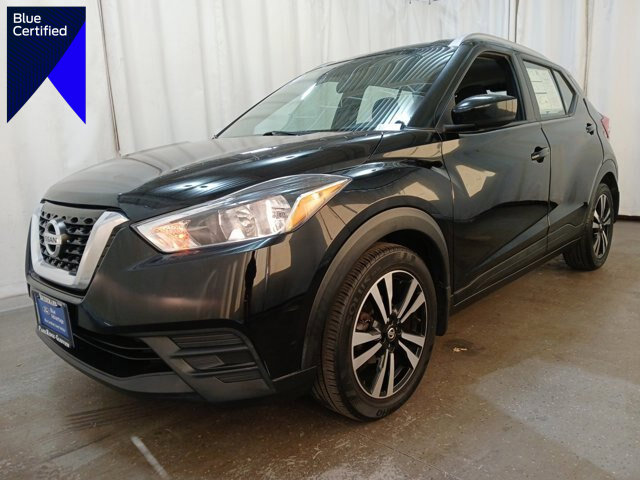 Used 2019 Nissan Kicks SV image 1