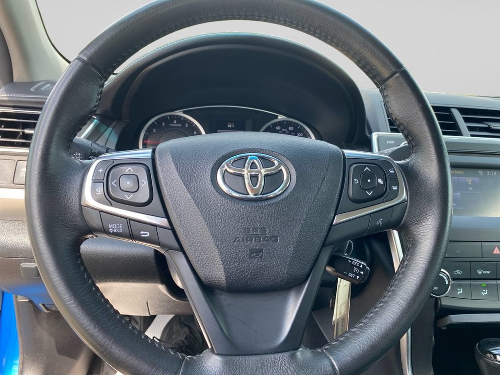 Used 2017 Toyota Camry SE FWD image 25