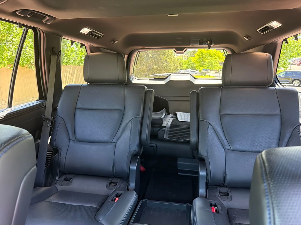 Used 2026 Toyota Sequoia Platinum AWD/4WD image 25