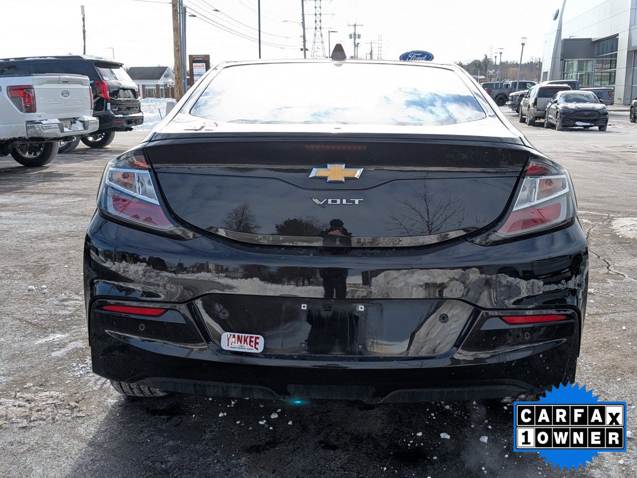 Used 2019 Chevrolet Volt Premier w/ Driver Confidence II Package image 4