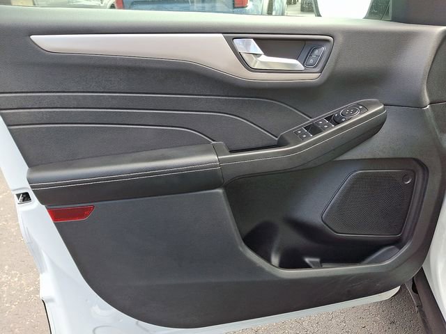 Certified 2022 Ford Escape SEL image 12