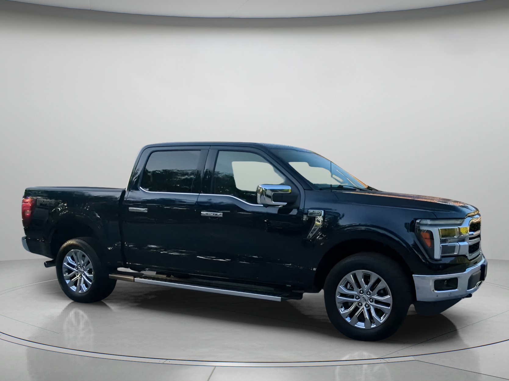 Certified 2025 Ford F150 Lariat w/ Equipment Group 501A Mid AWD/4WD image 35