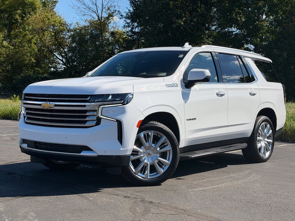 Used 2024 Chevrolet Tahoe High Country AWD/4WD image 2